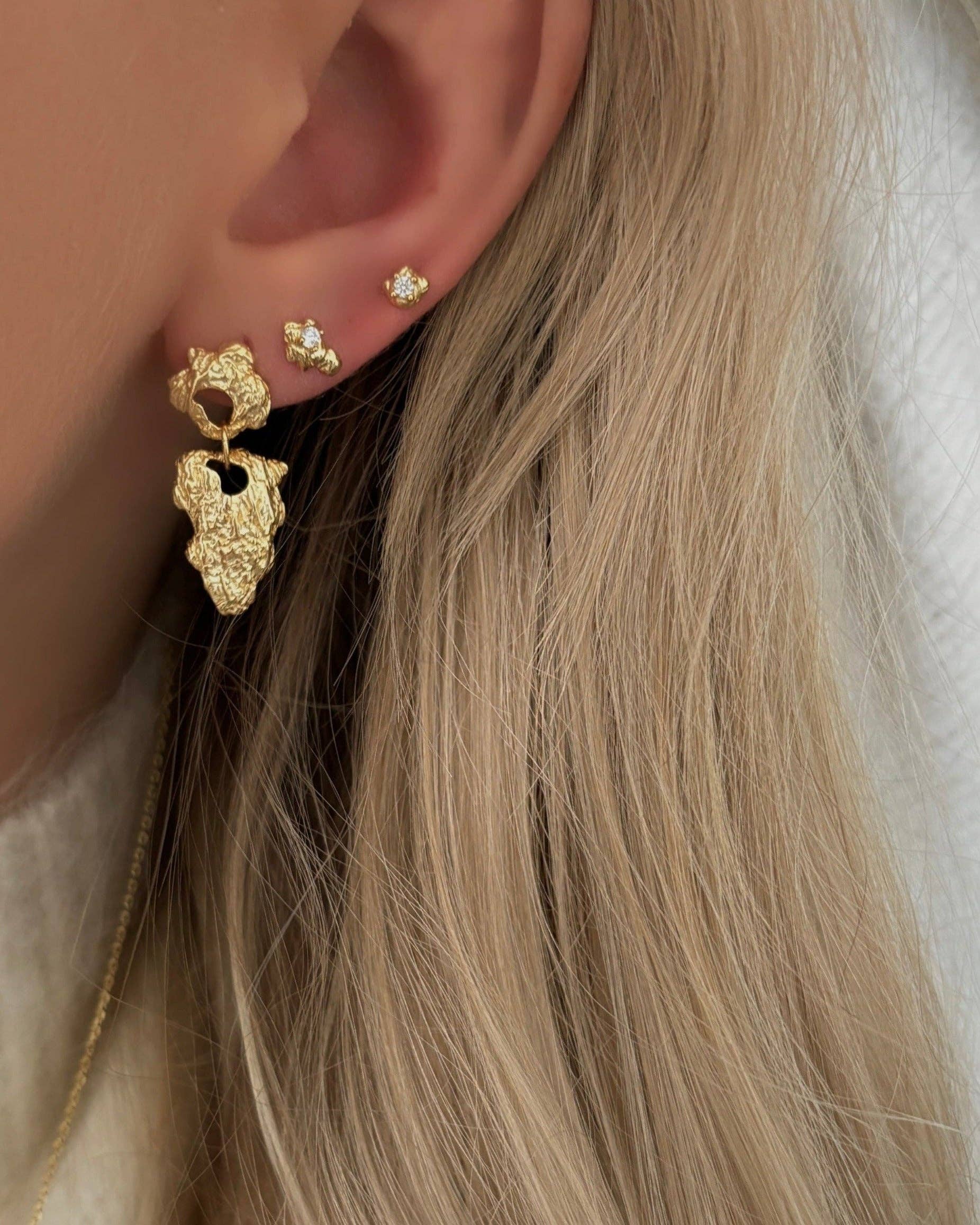 Adena Petite Studs - Gold Plated: 1 pair