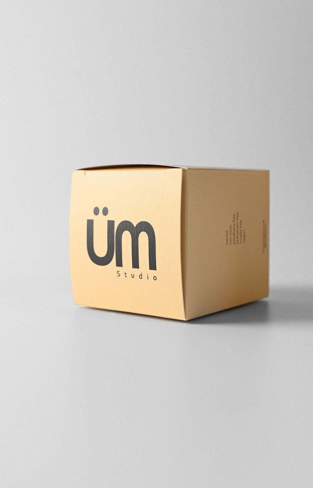 Studio ÜM - Espresso Martini Candle