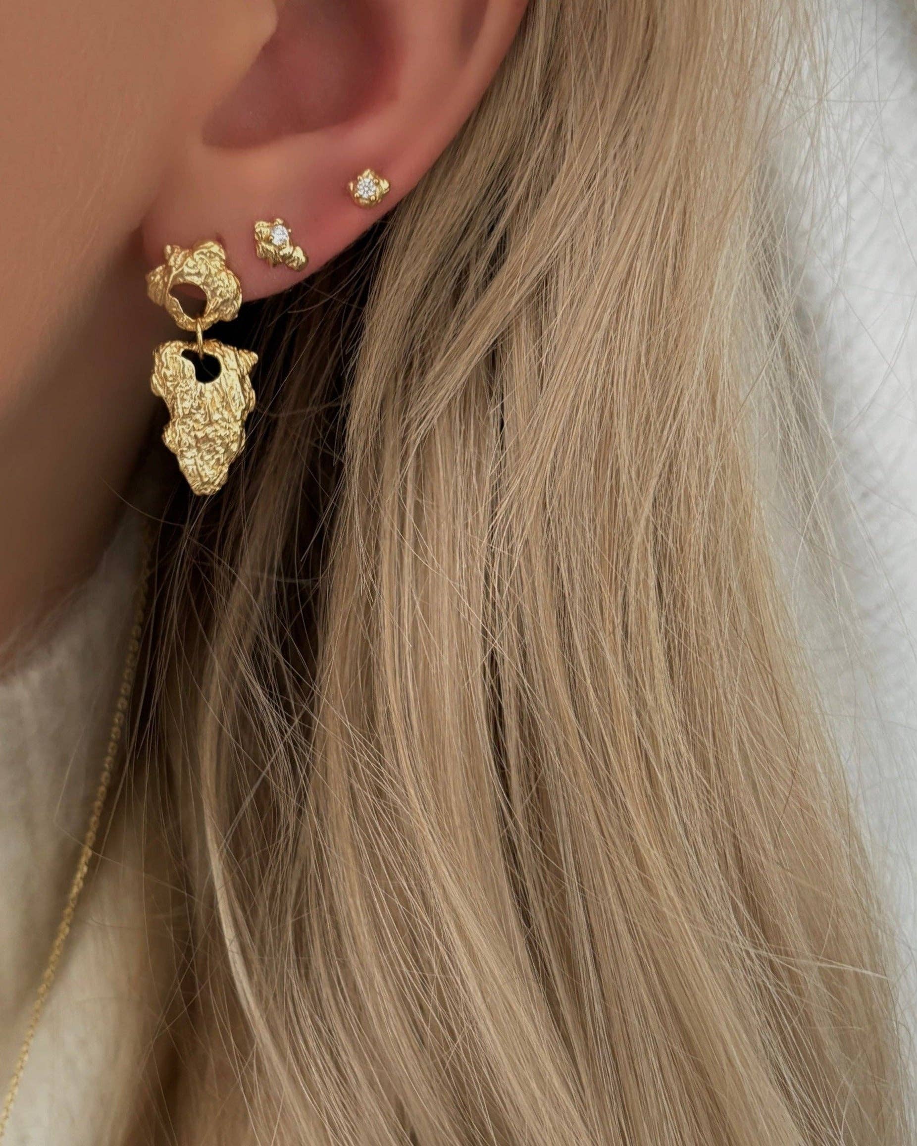 Azure Petite Studs - Gold Plated: 1 pair
