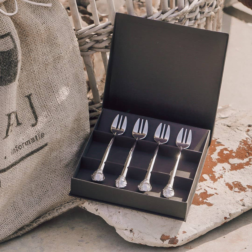 Oyster forks