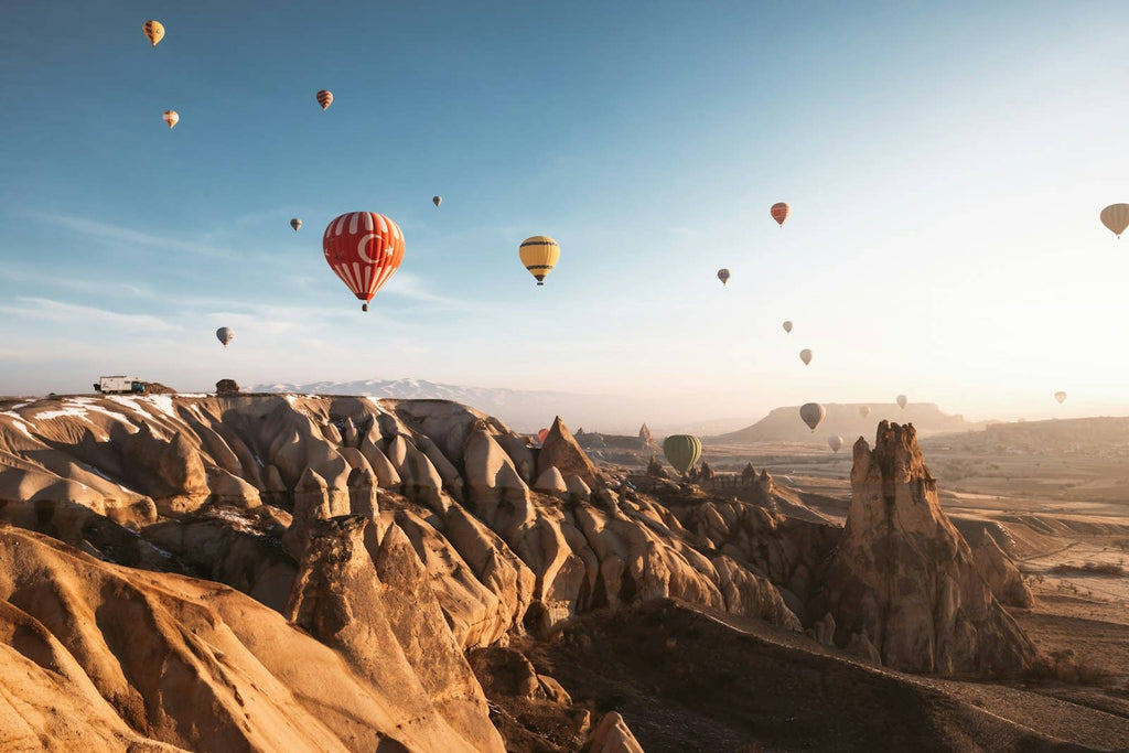 gestalten - Life on the Road: Around the World on Four Wheels