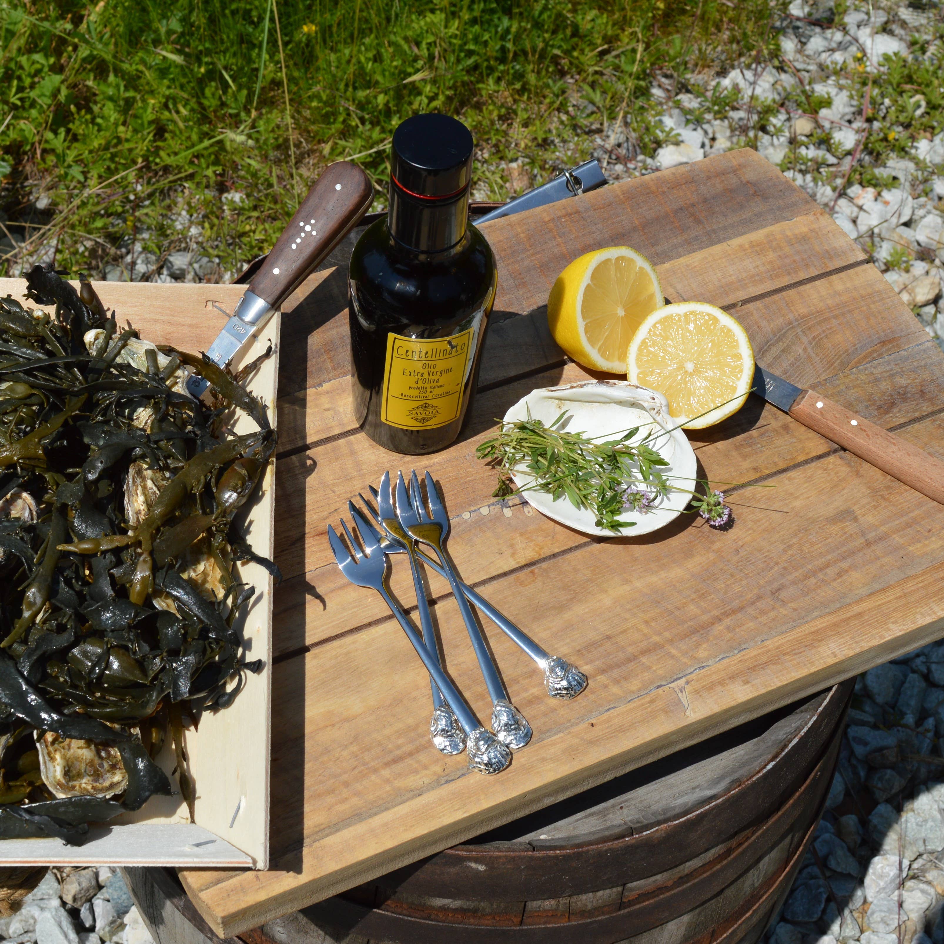 Oyster forks